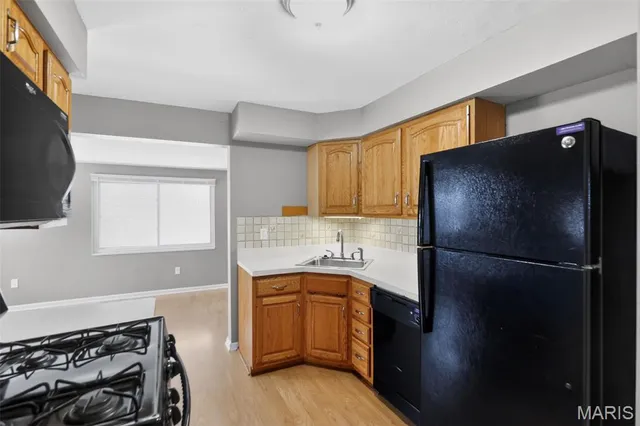 $114,900 | 10201 Surf Drive, St. Louis, MO 63137