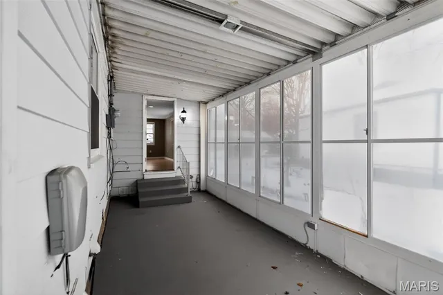 $114,900 | 10201 Surf Drive, St. Louis, MO 63137