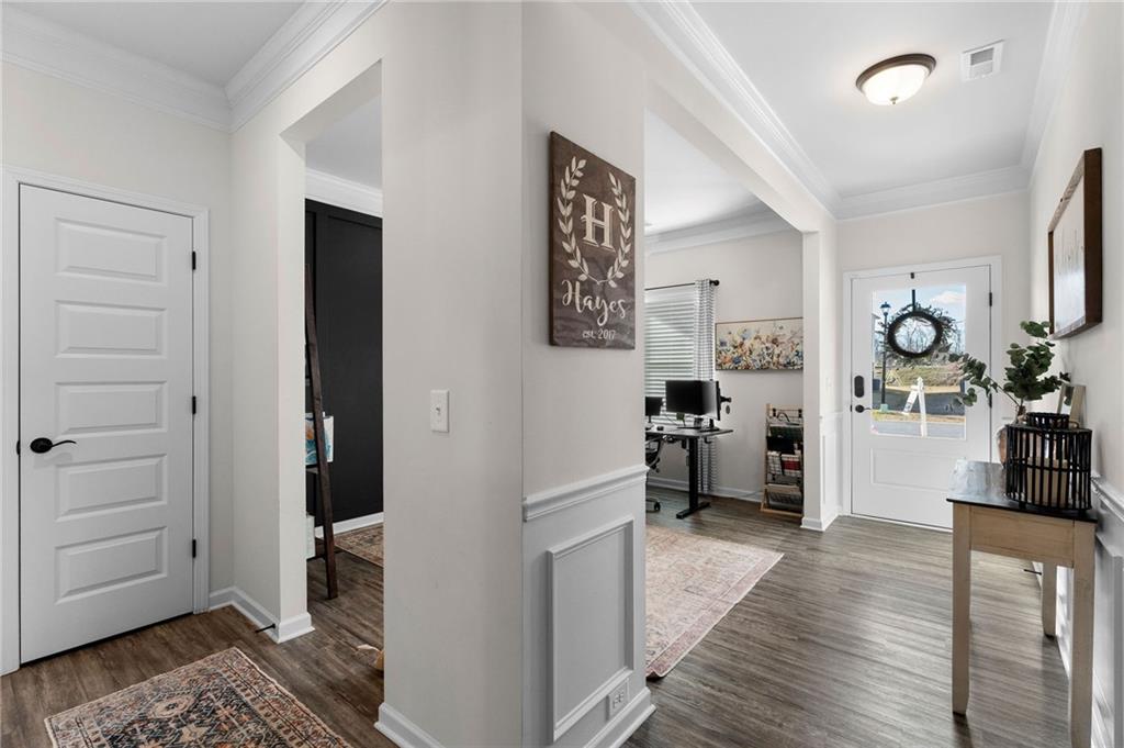 102 Royal Oak Drive Northeast Rome, GA 30165 - Photo 5 of 42