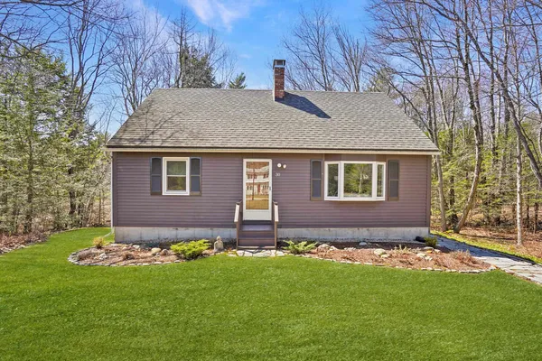 $424,000 | 30 Bow Bog Road, Bow, NH 03304