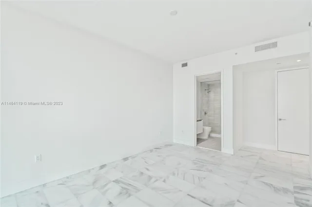 $4,950,000 | 700 Northeast 26th Terrace, Unit 4903, Miami, FL 33137