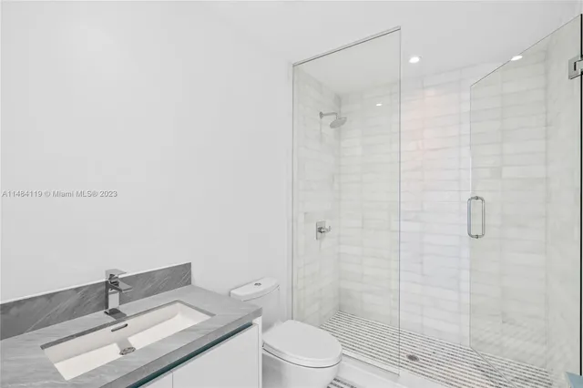 $4,950,000 | 700 Northeast 26th Terrace, Unit 4903, Miami, FL 33137