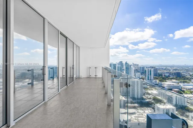 $4,950,000 | 700 Northeast 26th Terrace, Unit 4903, Miami, FL 33137