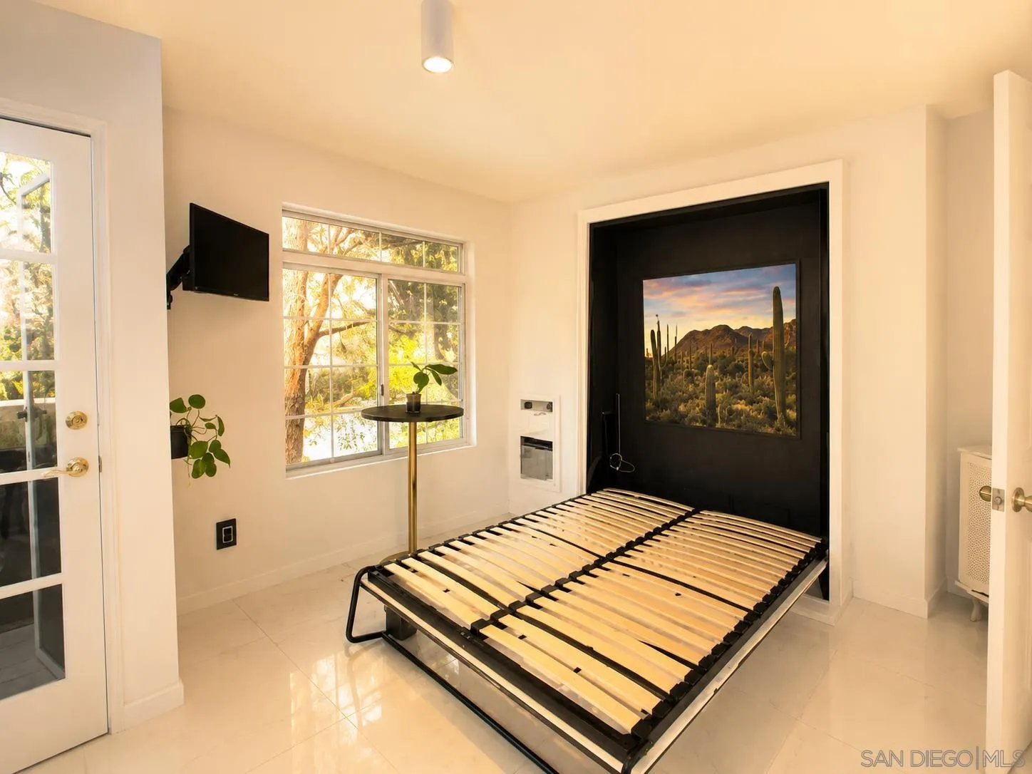 8314 South Somerset Ranch Road, Unit : A Paramount, CA 90723 - Photo 6 of 12 Primary Bedroom