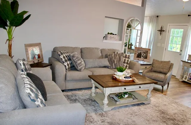 $315,000 | 4661 Turning Leaf Drive, Gillsville, GA 30543