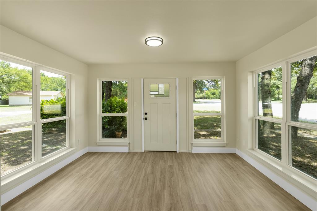 6112 West Poly Webb Road Arlington, TX 76016 - Photo 7 of 40