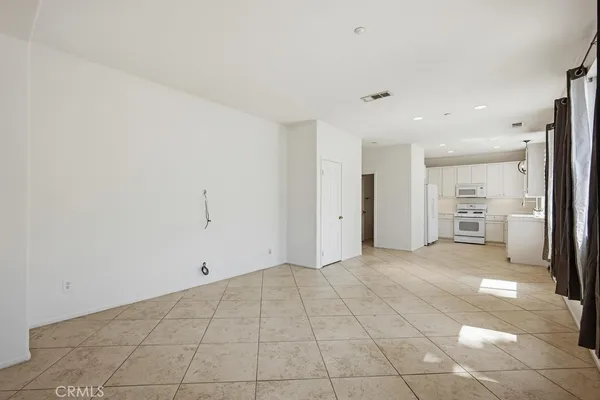 $549,999 | 1902 Cefalu Court, Riverside, CA 92507