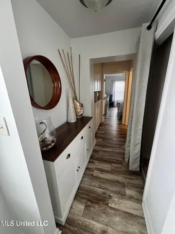 $2,500 | 2421 Beachview Drive, Unit E4, Ocean Springs, MS 39564