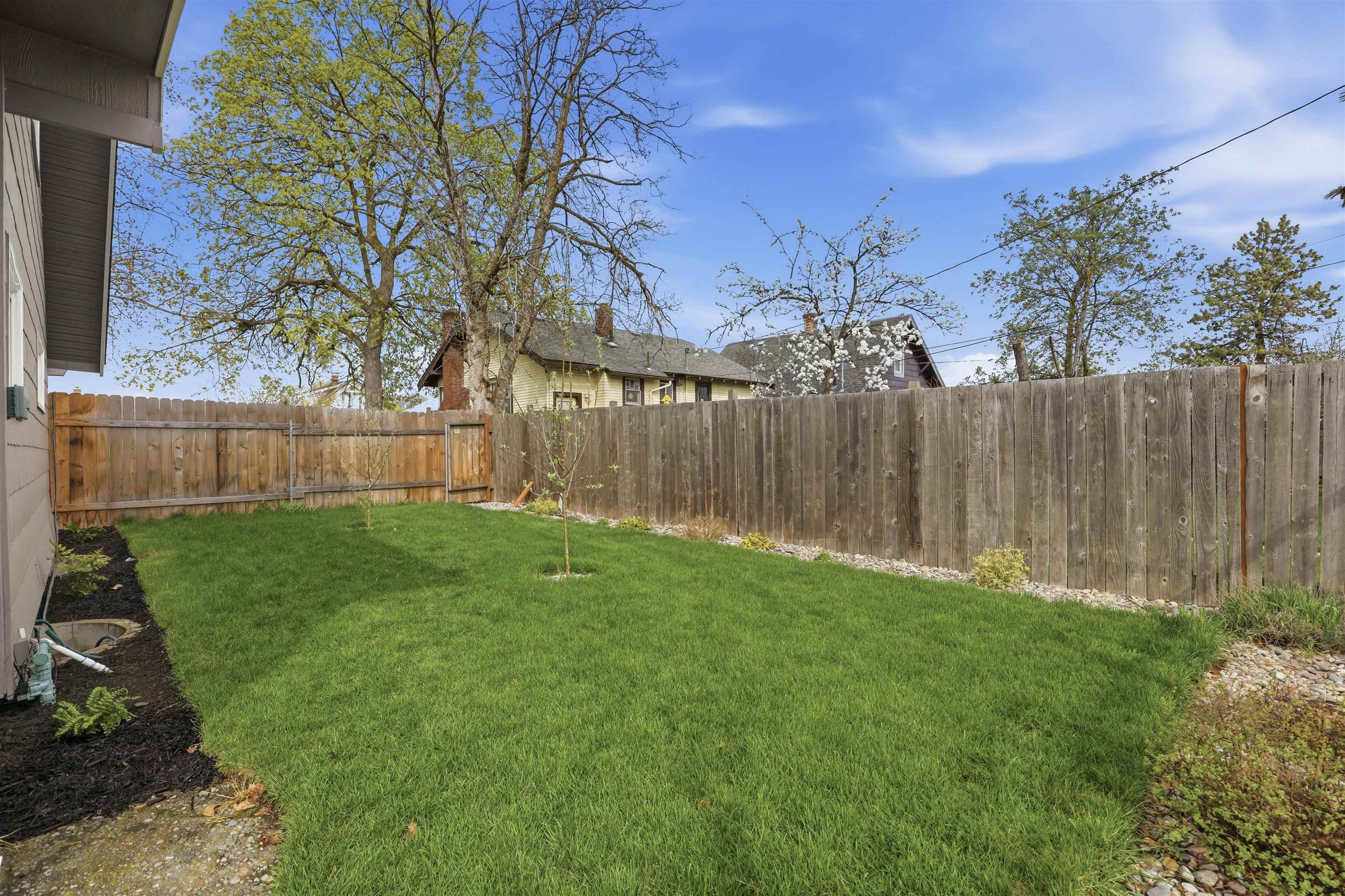 4418 North Stevens Street Spokane, WA 99205 - Photo 33 of 49