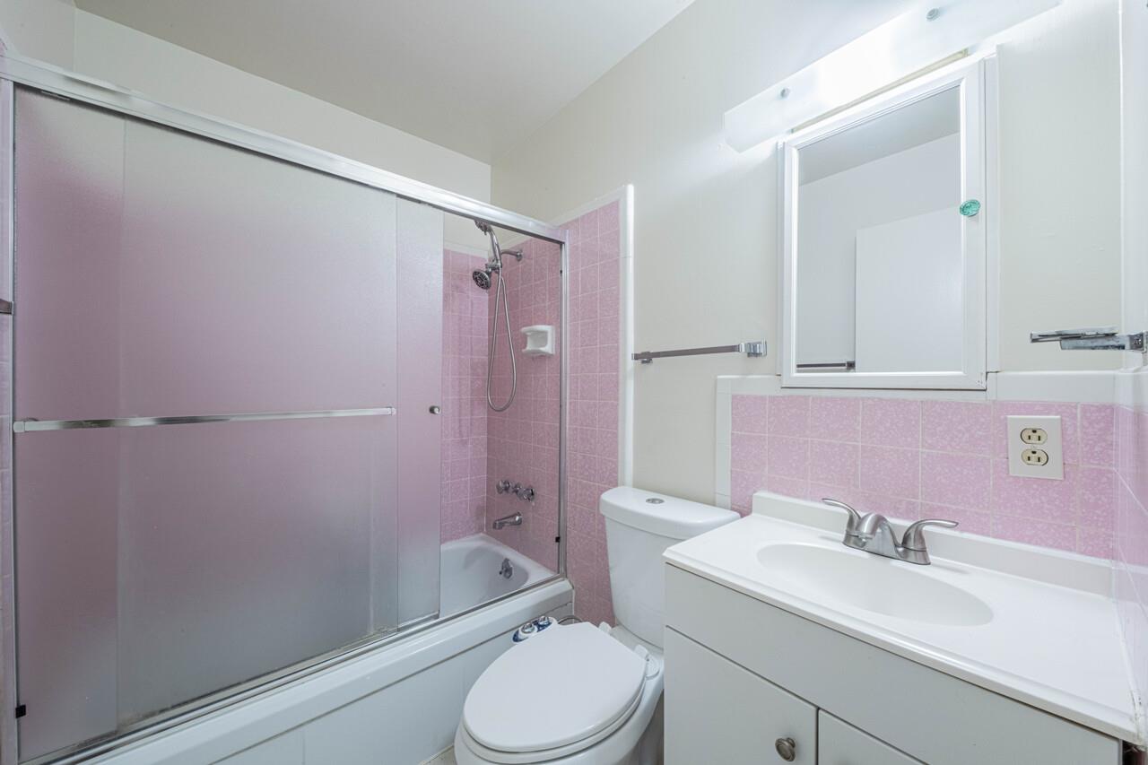 1113 McClellan Avenue Monterey, CA 93940 - Photo 17 of 23