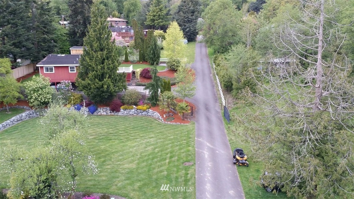 16604 Sylvester Road Southwest, Unit VL Burien, WA 98166 - Photo 2 of 2