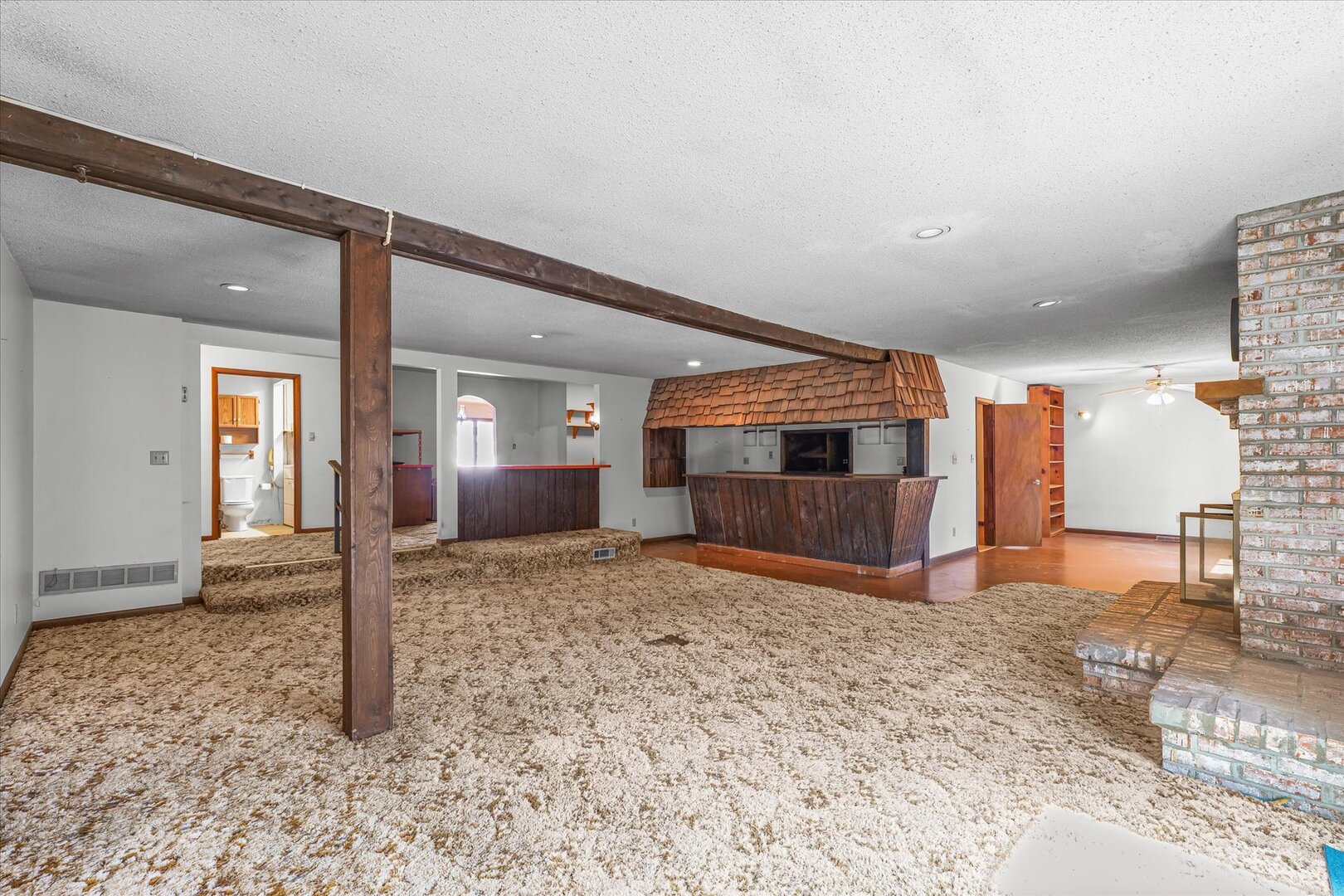 1607 West Healey Street Champaign, IL 61821 - Photo 13 of 30 Gallery Image 13
