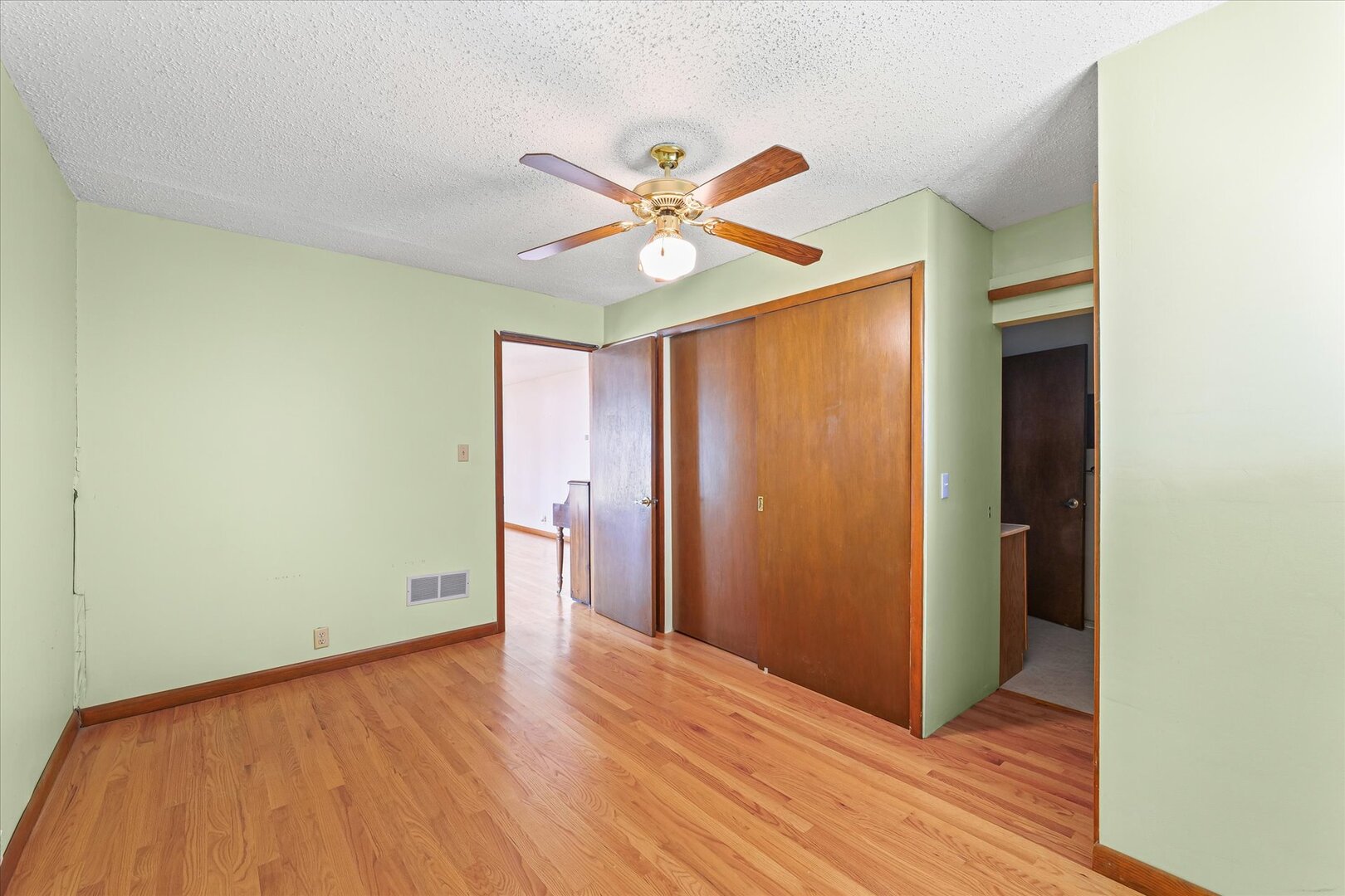 1607 West Healey Street Champaign, IL 61821 - Photo 22 of 30 Gallery Image 22