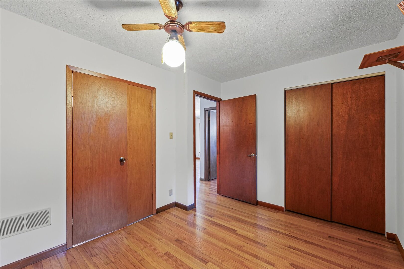 1607 West Healey Street Champaign, IL 61821 - Photo 26 of 30 Gallery Image 26
