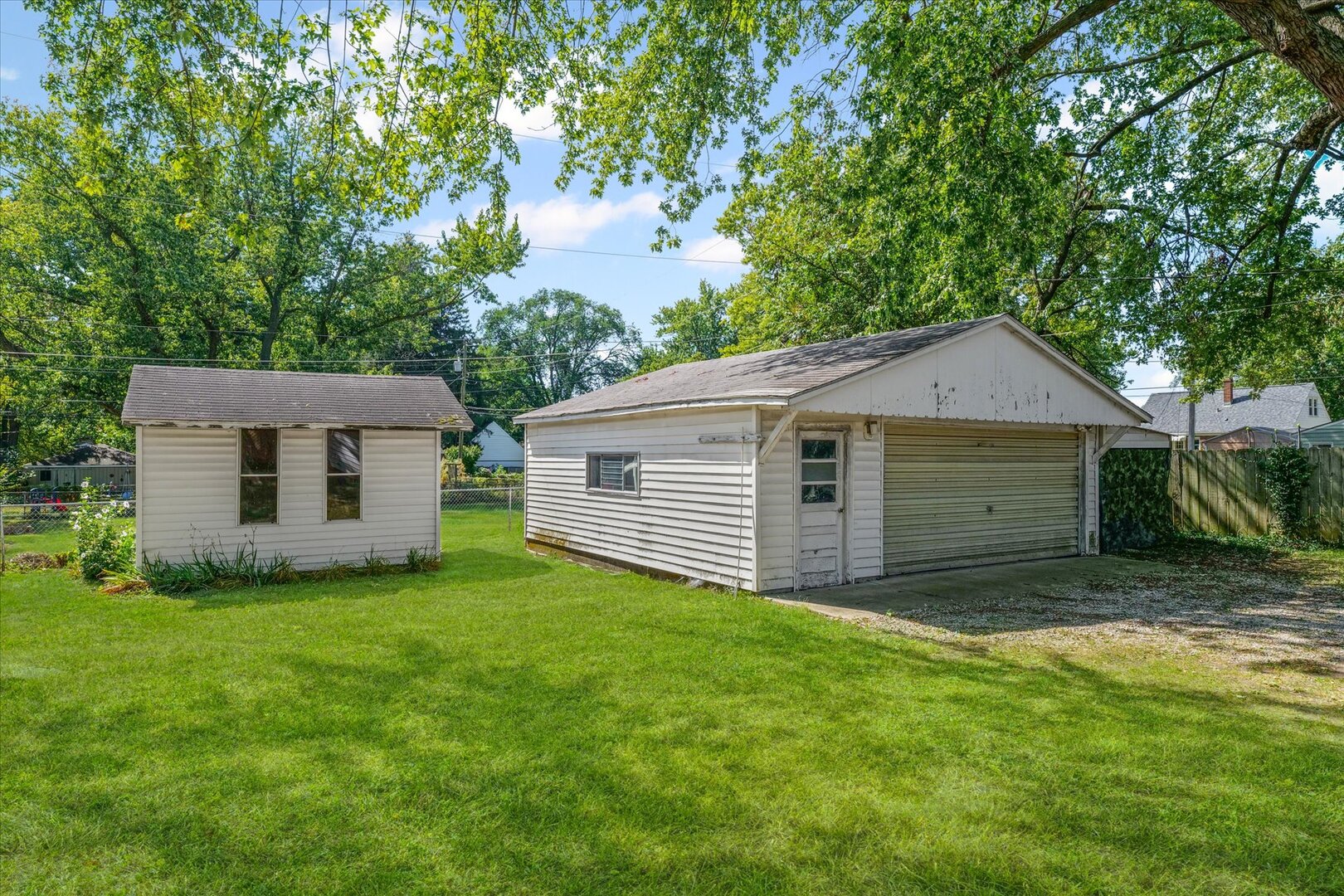 1607 West Healey Street Champaign, IL 61821 - Photo 29 of 30 Gallery Image 29