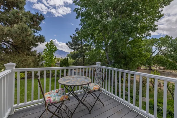 $1,015,000 | 272 Rawson Creek Road, Bishop, CA 93514