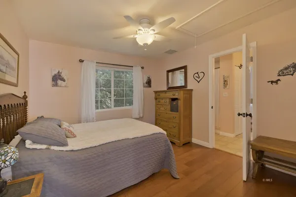 $1,015,000 | 272 Rawson Creek Road, Bishop, CA 93514