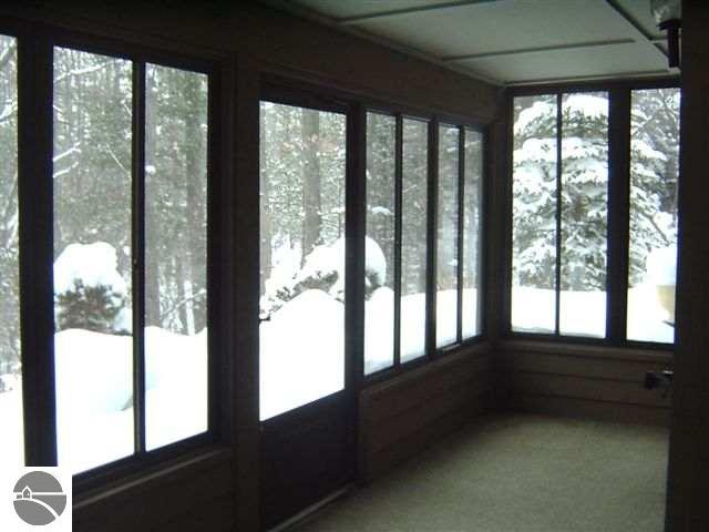 6452 Mission Ridge Traverse City, MI 49686 - Photo 3 of 15 1700023-2.JPG