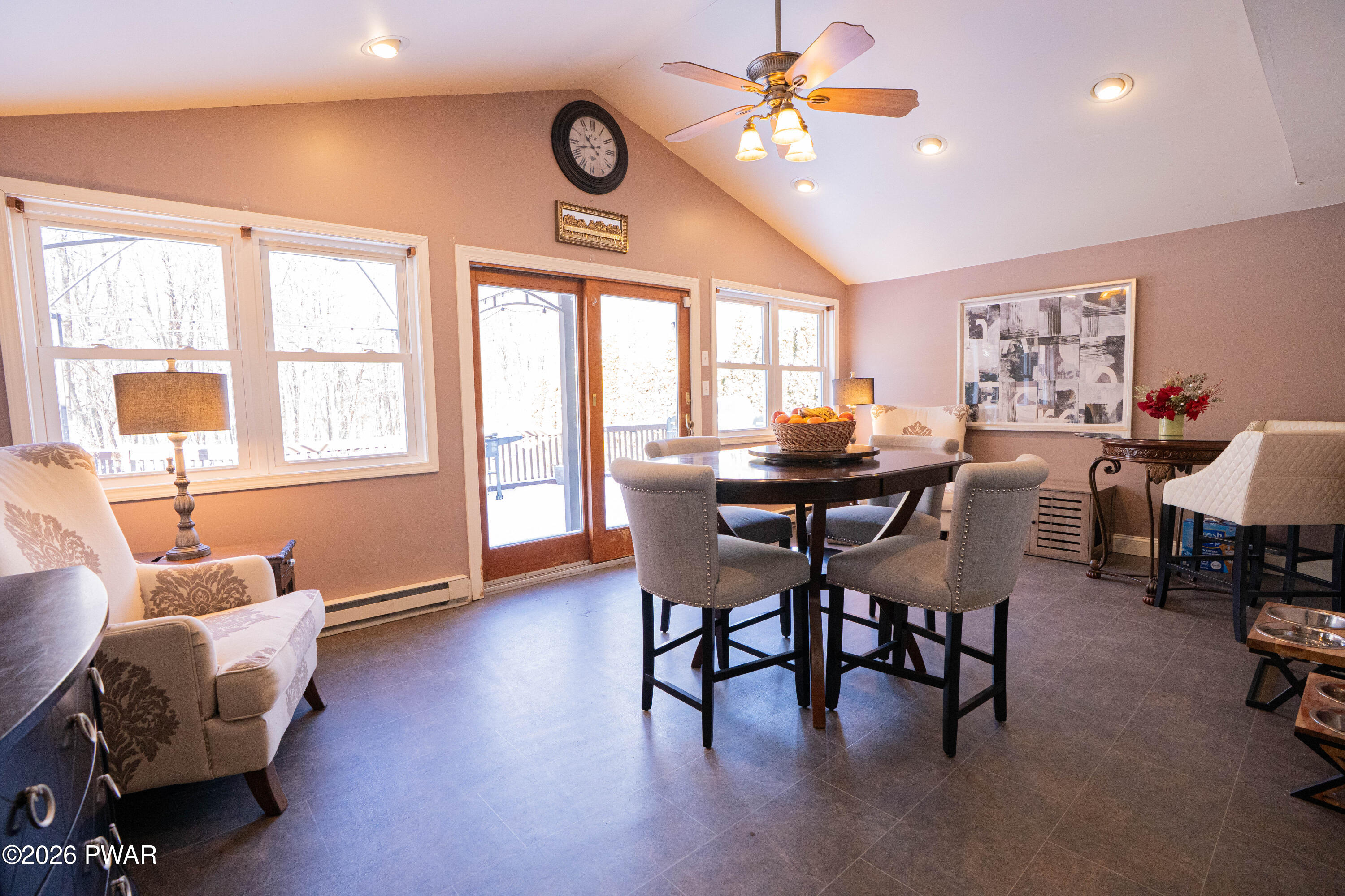 125 Rinaldi Drive Taylor, PA 18517 - Photo 16 of 49