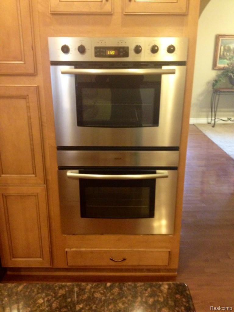 5130 Fenton Road Fenton, MI 48430 - Photo 29 of 63 image (30).jpg