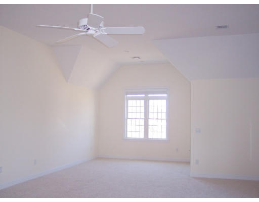 2 Bowker Road Hopkinton, MA 01748 - Photo 18 of 28 Gallery Image 18