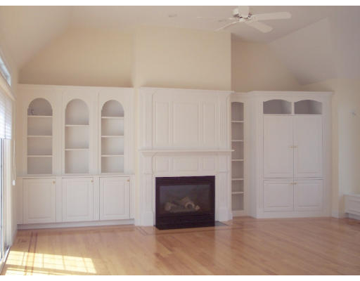 2 Bowker Road Hopkinton, MA 01748 - Photo 9 of 28 Gallery Image 9