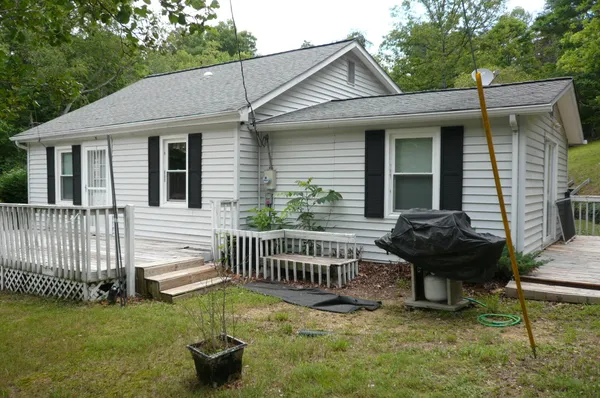 $225,000 | 7330 Cove Hollow Road, Elliston, VA 24087