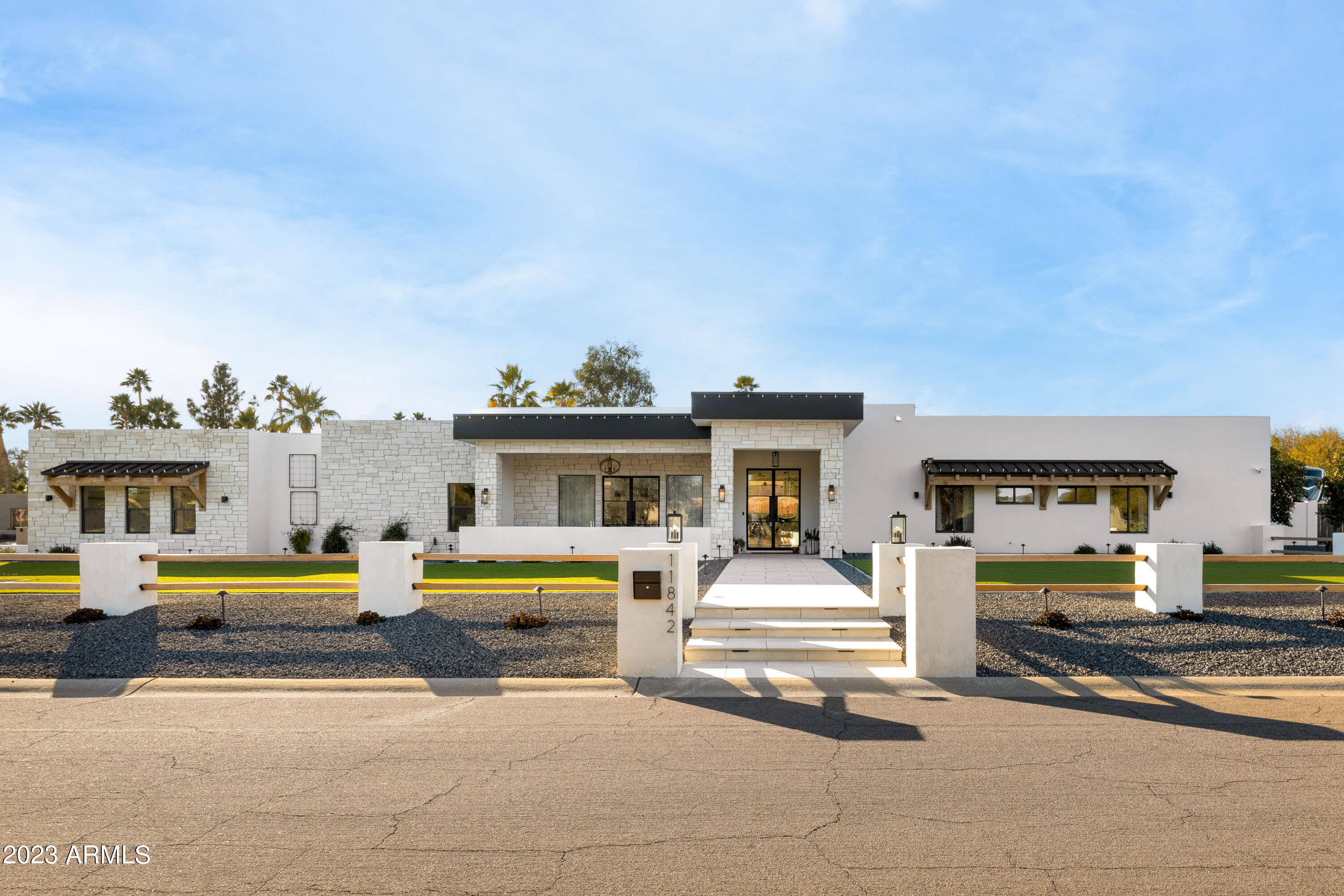 11842 North Miller Road Scottsdale, AZ 85260 - Photo 1 of 43 Welcome Home