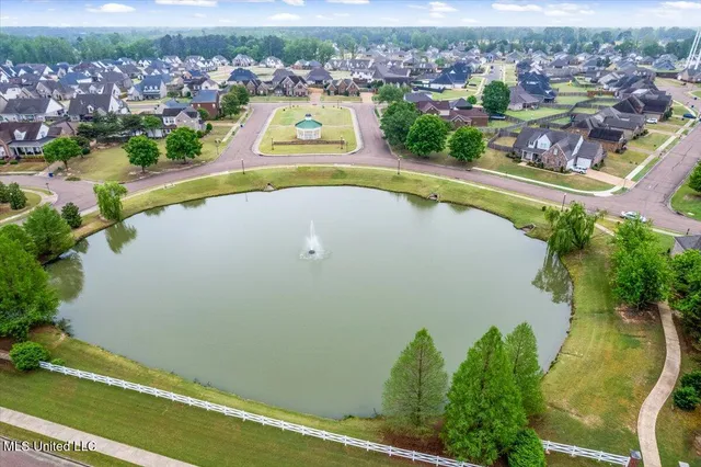 $499,000 | 2587 Jaxon Drive, Hernando, MS 38632