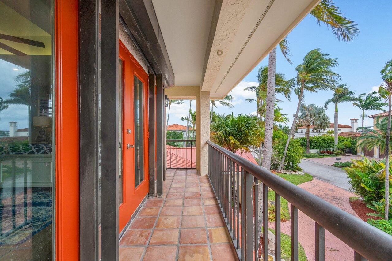 130 Riviera Drive Riviera Beach, FL 33404 - Photo 38 of 68 Private Balcony