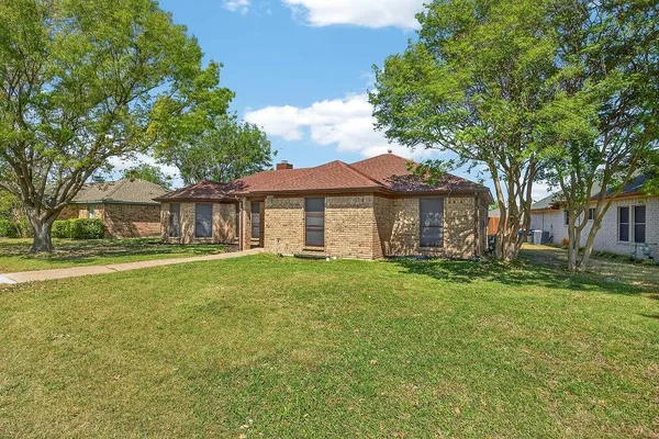 $339,900 | 3425 7th Street, Sachse, TX 75048