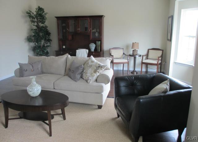 2257 Rising Hill Road Whitehall, PA 18052 - Photo 3 of 10 Gallery Image 3