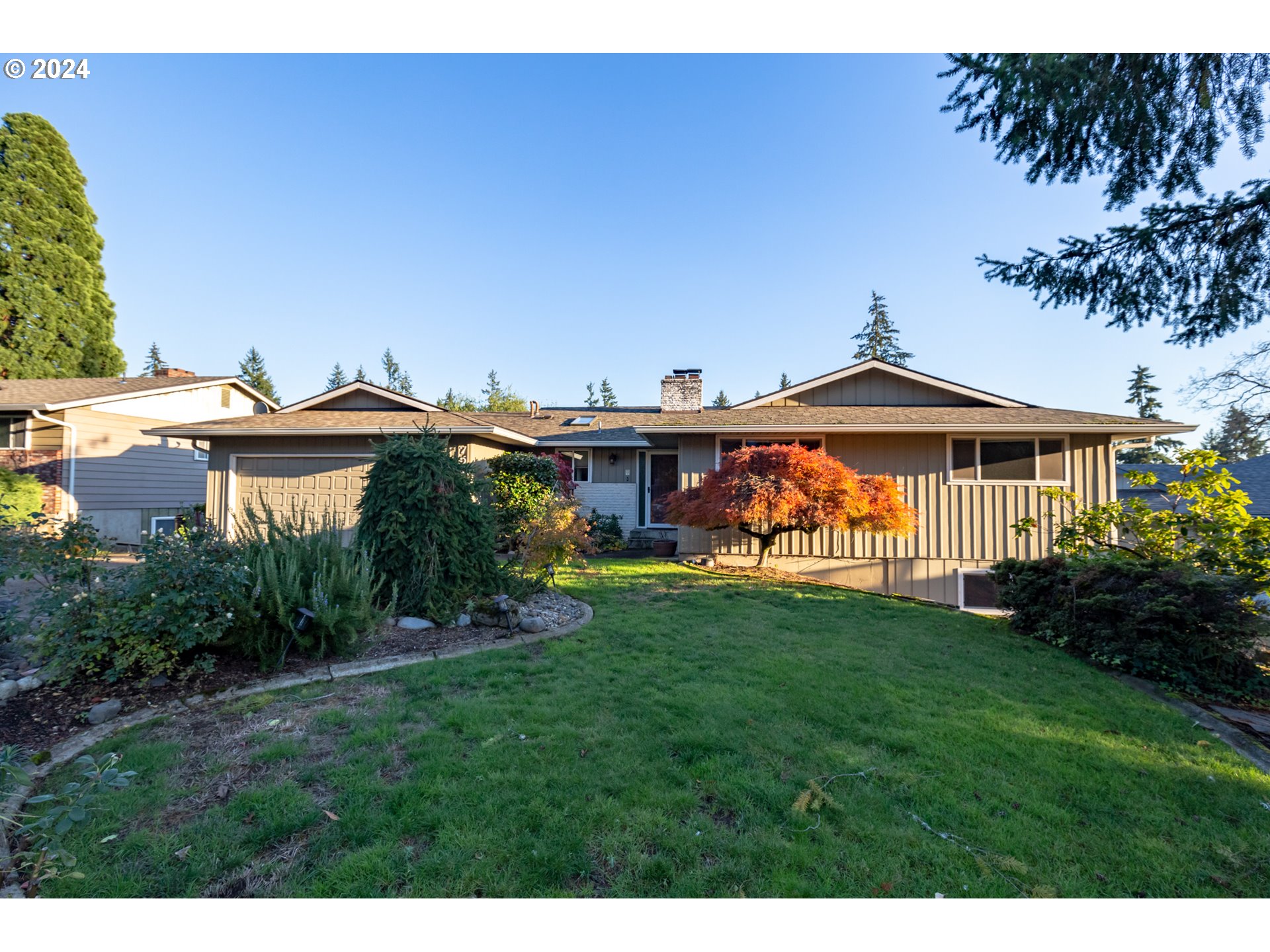 7570 Ridgewood Drive Gladstone, OR 97027 - Photo 1 of 40 Gallery Image 1
