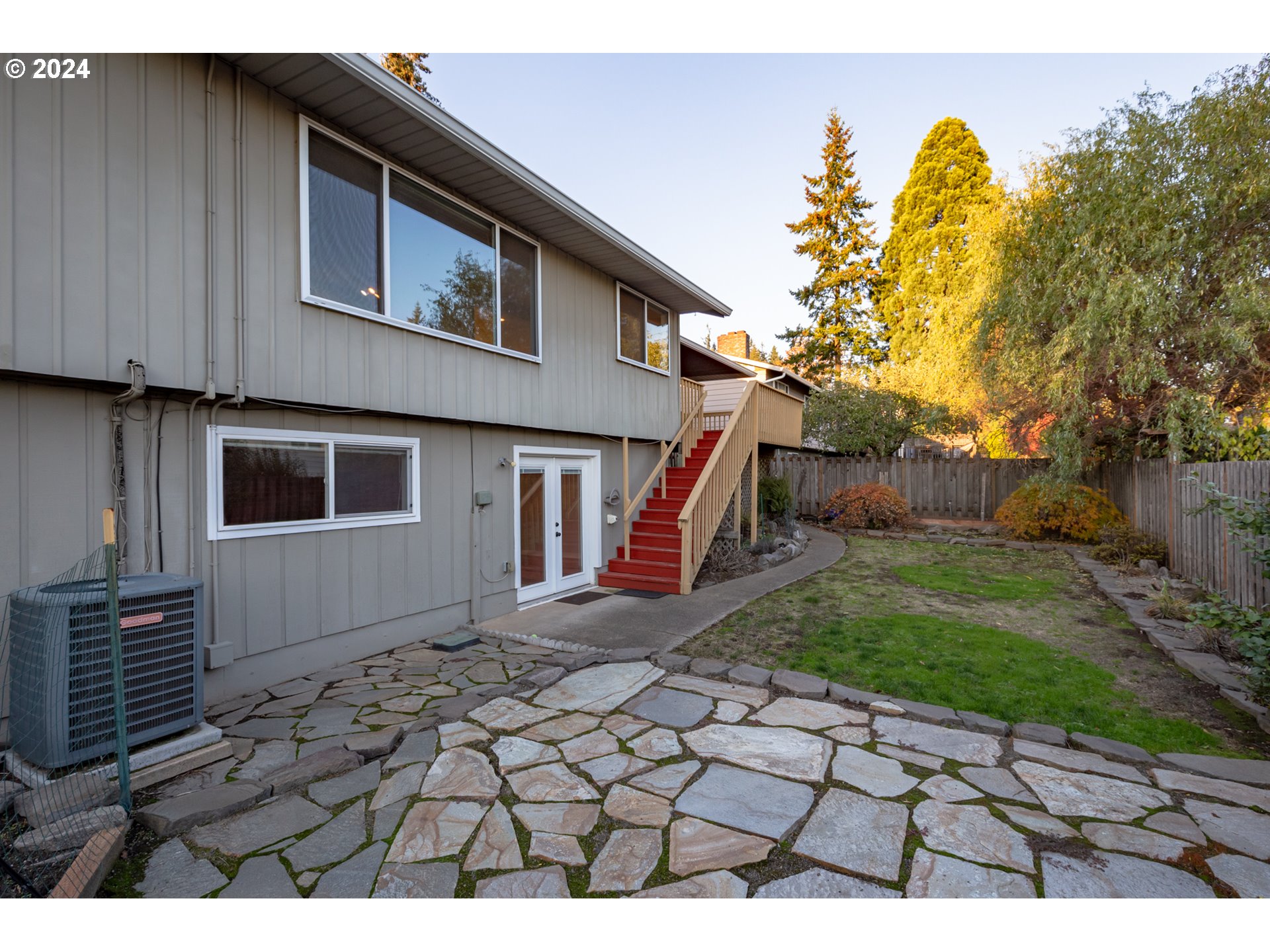 7570 Ridgewood Drive Gladstone, OR 97027 - Photo 37 of 40 Gallery Image 37