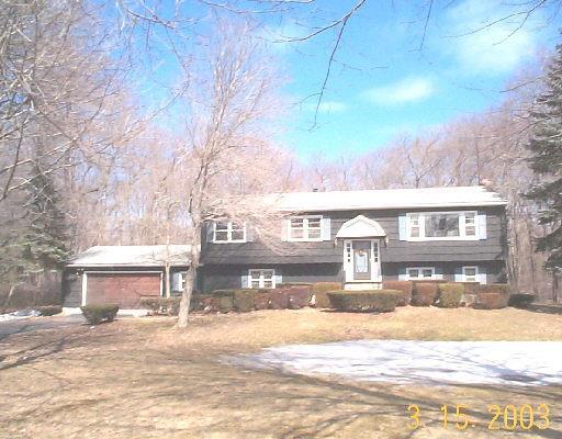745 Woodruff Road Milford, CT 06461 - Photo 1 of 1 Gallery Image 1