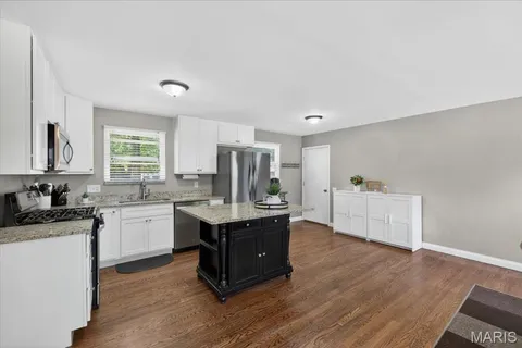 $250,000 | 11005 Saxonhall Drive, Bridgeton, MO 63044