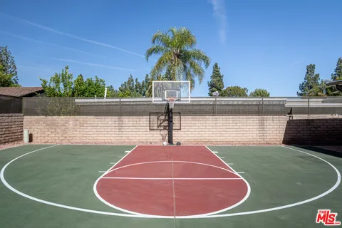 $1,675,000 | 19523 Vintage Street, Northridge, CA 91324