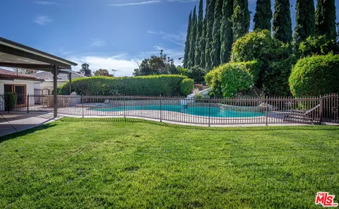 $1,675,000 | 19523 Vintage Street, Northridge, CA 91324