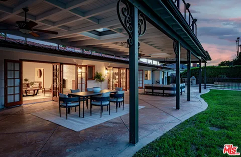 $1,675,000 | 19523 Vintage Street, Northridge, CA 91324