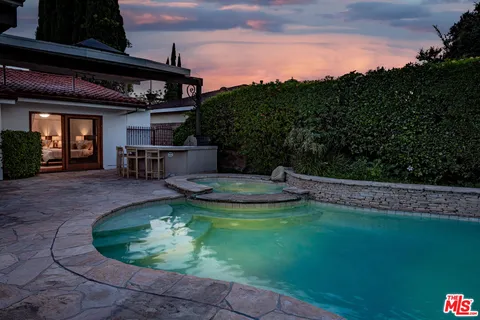 $1,675,000 | 19523 Vintage Street, Northridge, CA 91324