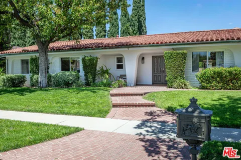 $1,675,000 | 19523 Vintage Street, Northridge, CA 91324