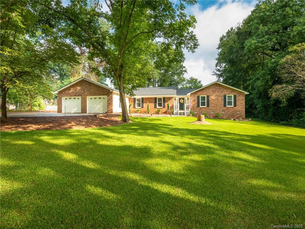 437 Plantation Road Rock Hill, SC 29732 - Photo 1 of 37 Gallery Image 1
