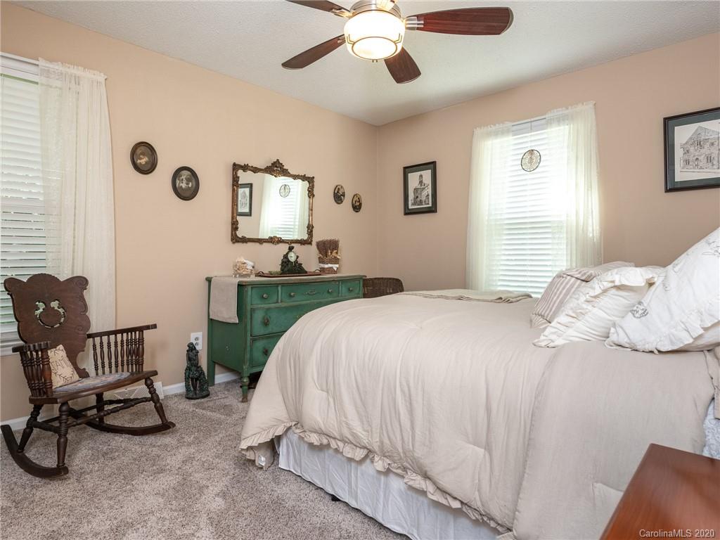 437 Plantation Road Rock Hill, SC 29732 - Photo 28 of 37 Gallery Image 28