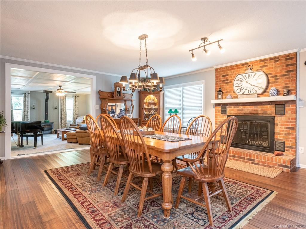 437 Plantation Road Rock Hill, SC 29732 - Photo 4 of 37 Gallery Image 4