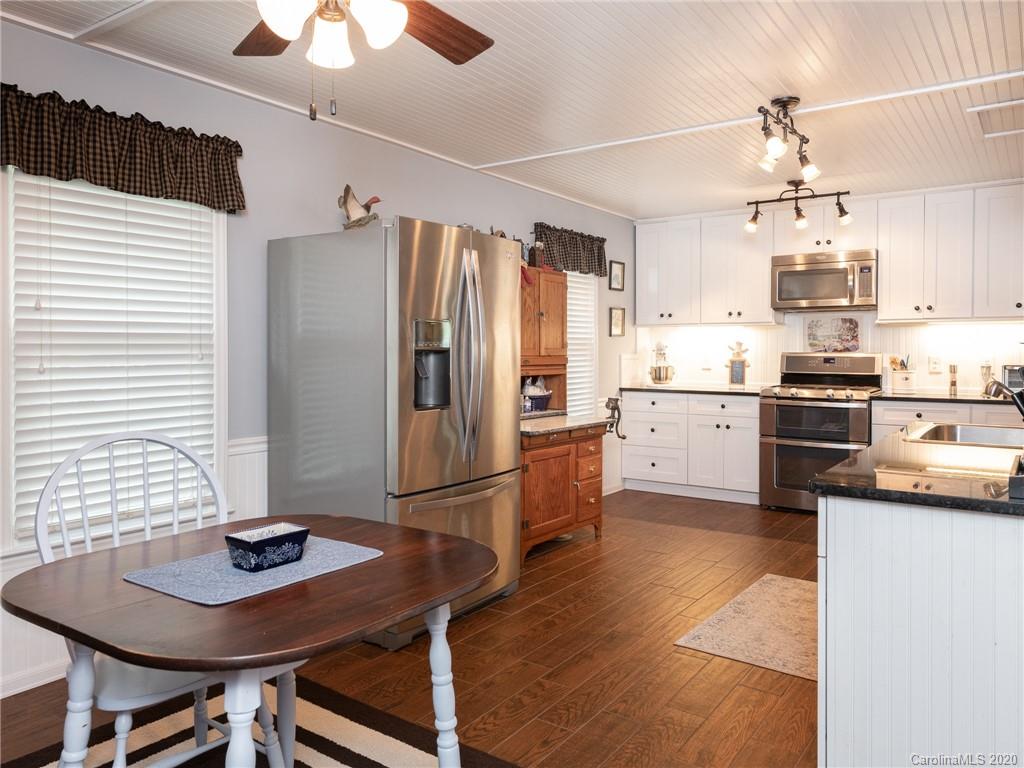 437 Plantation Road Rock Hill, SC 29732 - Photo 7 of 37 Gallery Image 7