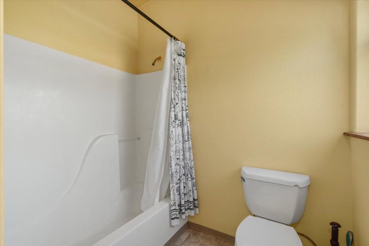 3245 West End Road Arcata, CA 95521 - Photo 13 of 28