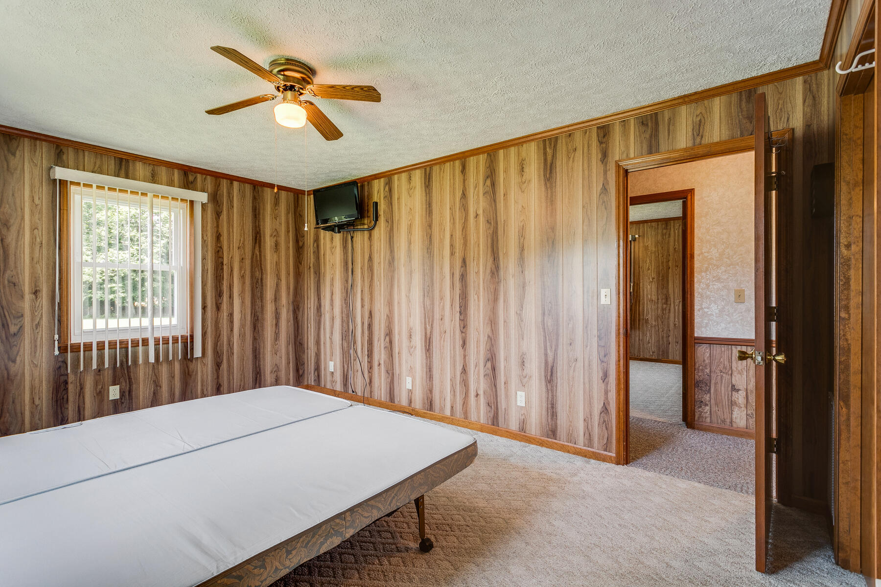 301 Stamper Road Erwin, TN 37650 - Photo 28 of 66 023