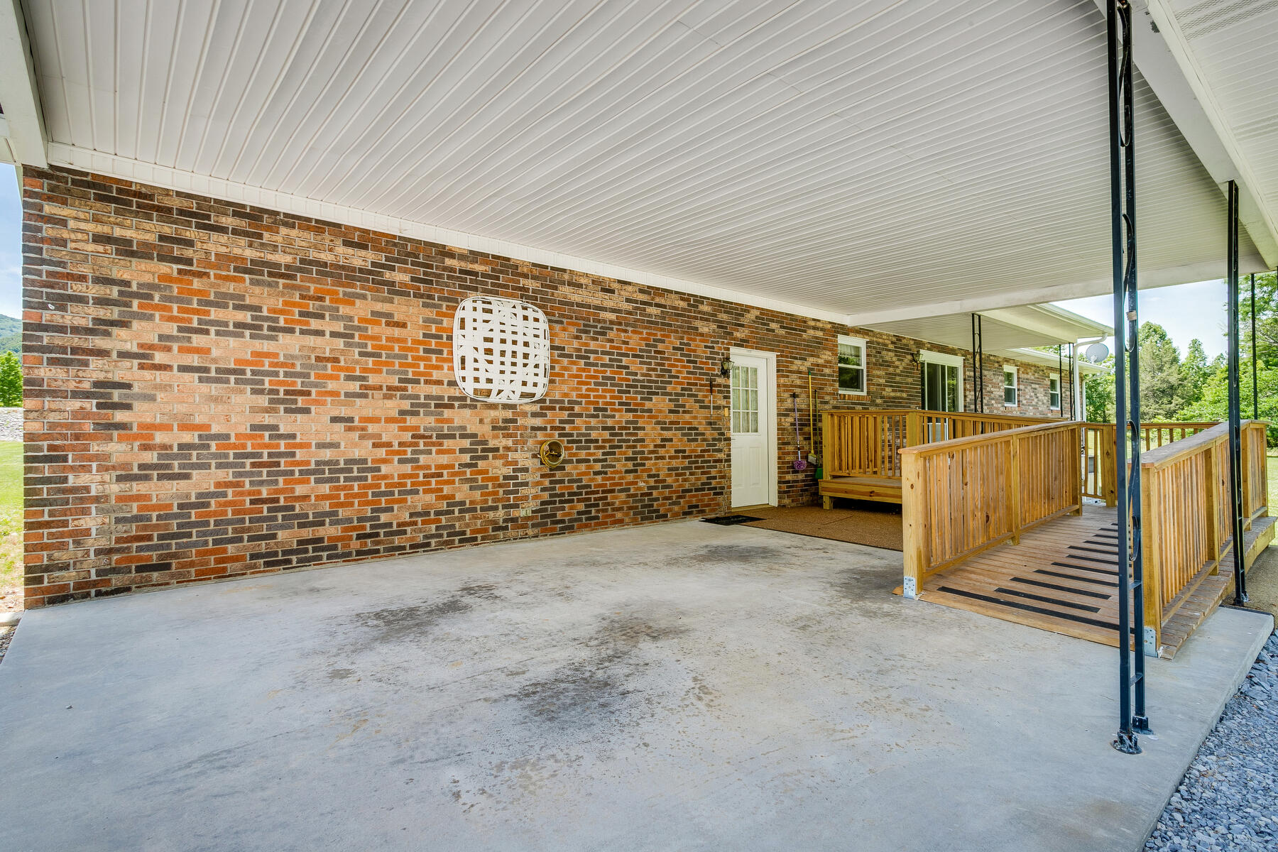 301 Stamper Road Erwin, TN 37650 - Photo 38 of 66 034