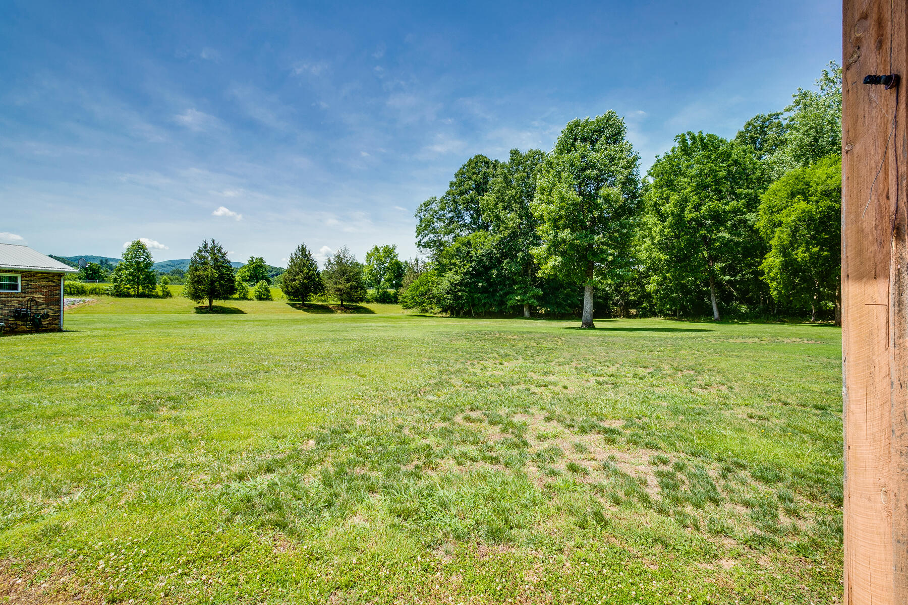 301 Stamper Road Erwin, TN 37650 - Photo 51 of 66 048