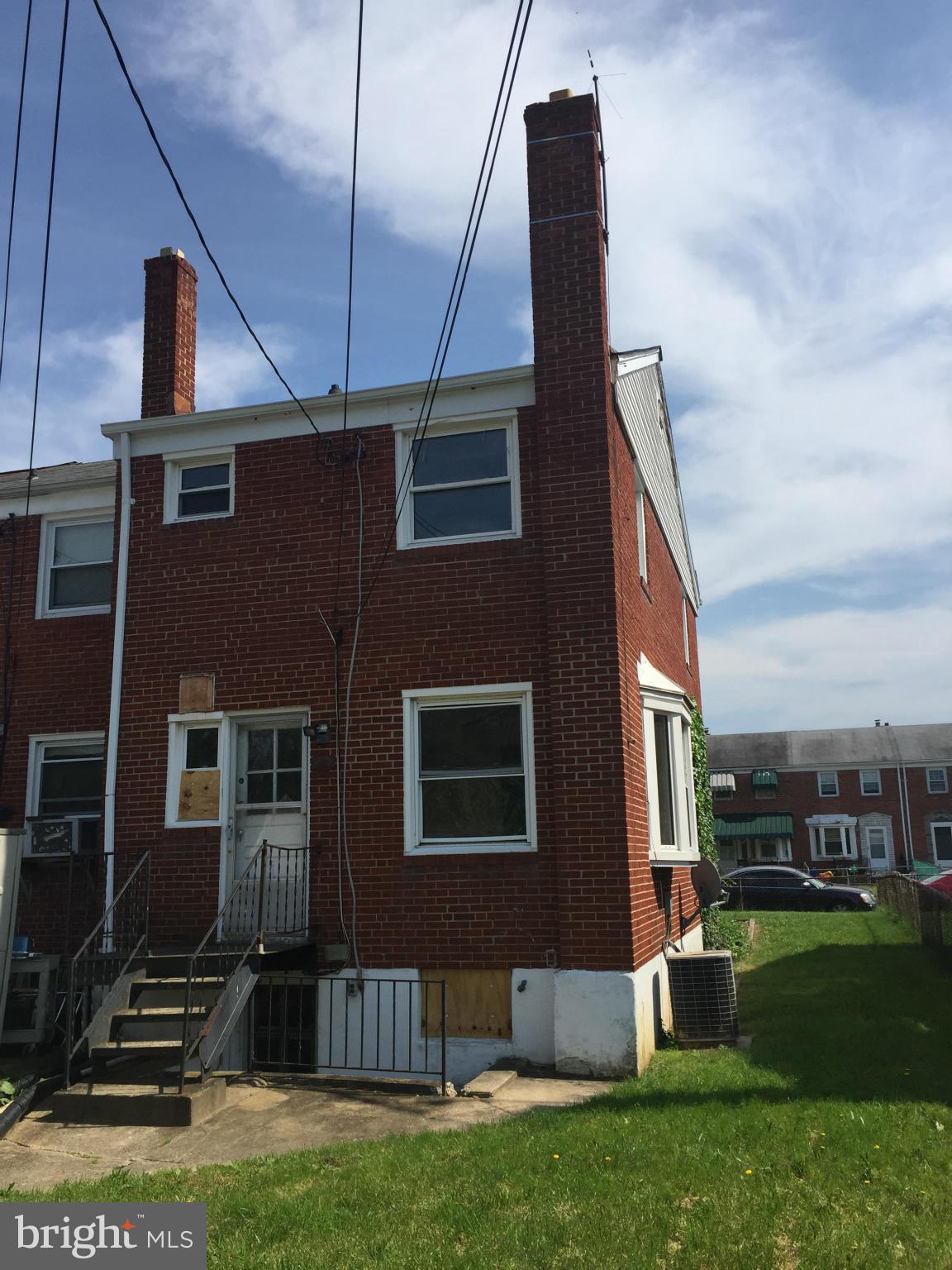 910 Middlesex Road Baltimore, MD 21221 - Photo 2 of 9 Exterior (Rear)